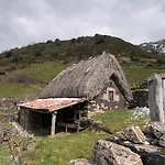 Rurales La Pornacal I Y La Pornacal Ii 3* Villar de Vildas