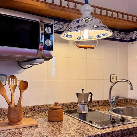 Πανσιόν Y Casas De Aldea La Pornacal 3*