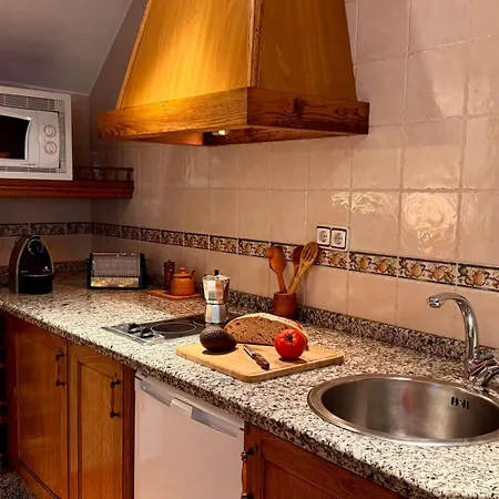 Y Casas De Aldea La Pornacal Πανσιόν Villar de Vildas