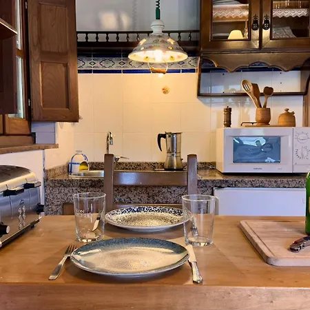 Y Casas De Aldea La Pornacal * Villar de Vildas