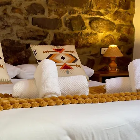Rurales La Pornacal I Y La Pornacal Ii Gasthof 3*