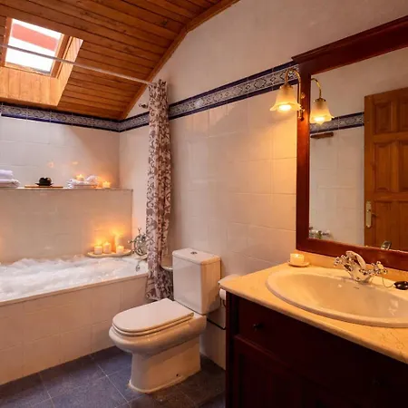 Rurales La Pornacal I Y La Pornacal Ii 3*